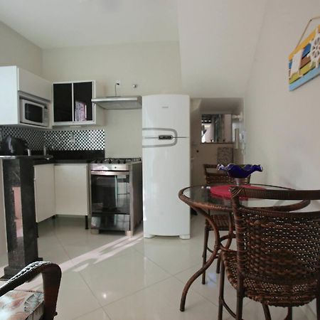 קאבו פריו Estudio Com Ar Refrigerado A 300 M Praia מראה חיצוני תמונה