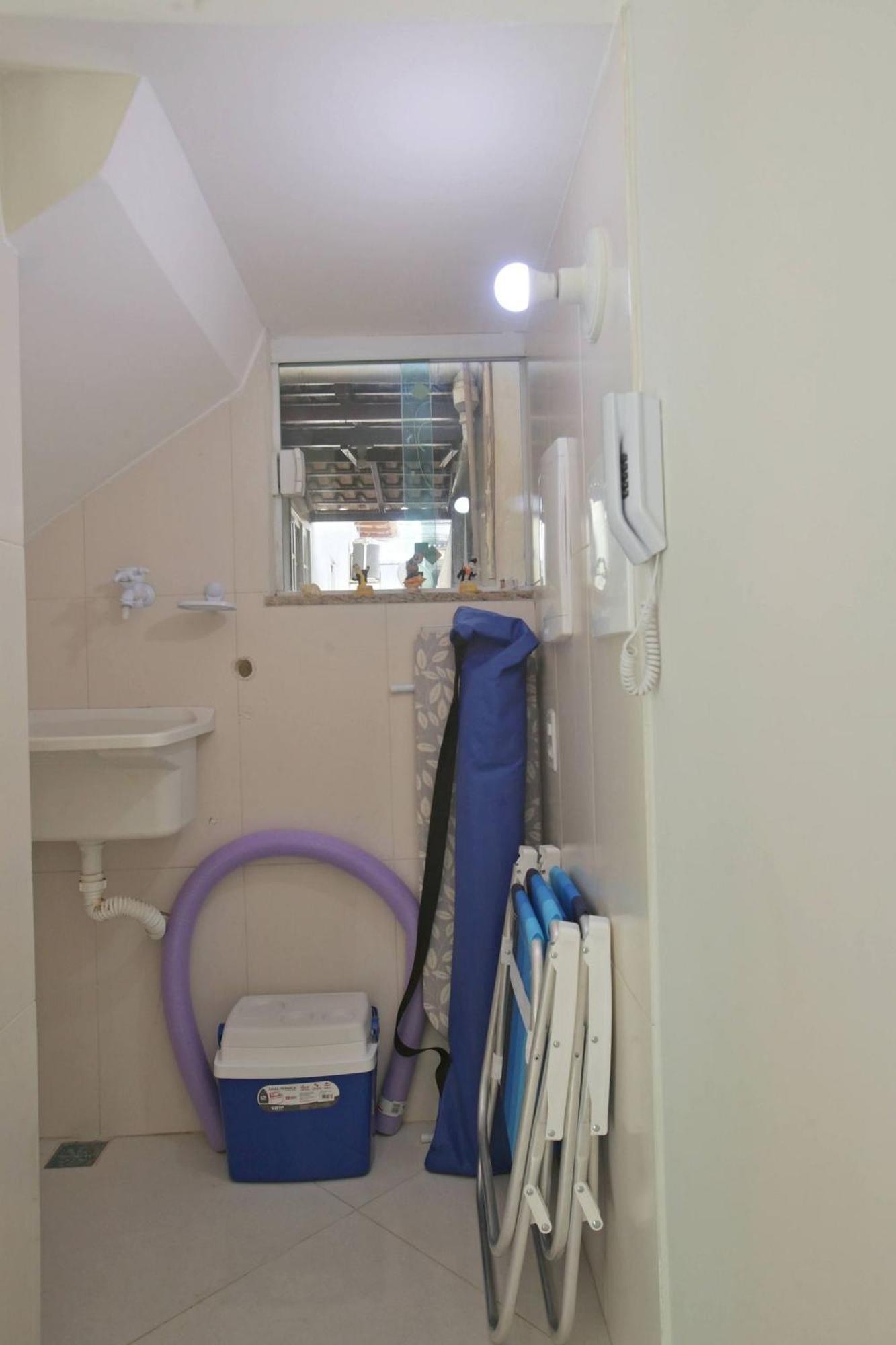 קאבו פריו Estudio Com Ar Refrigerado A 300 M Praia מראה חיצוני תמונה