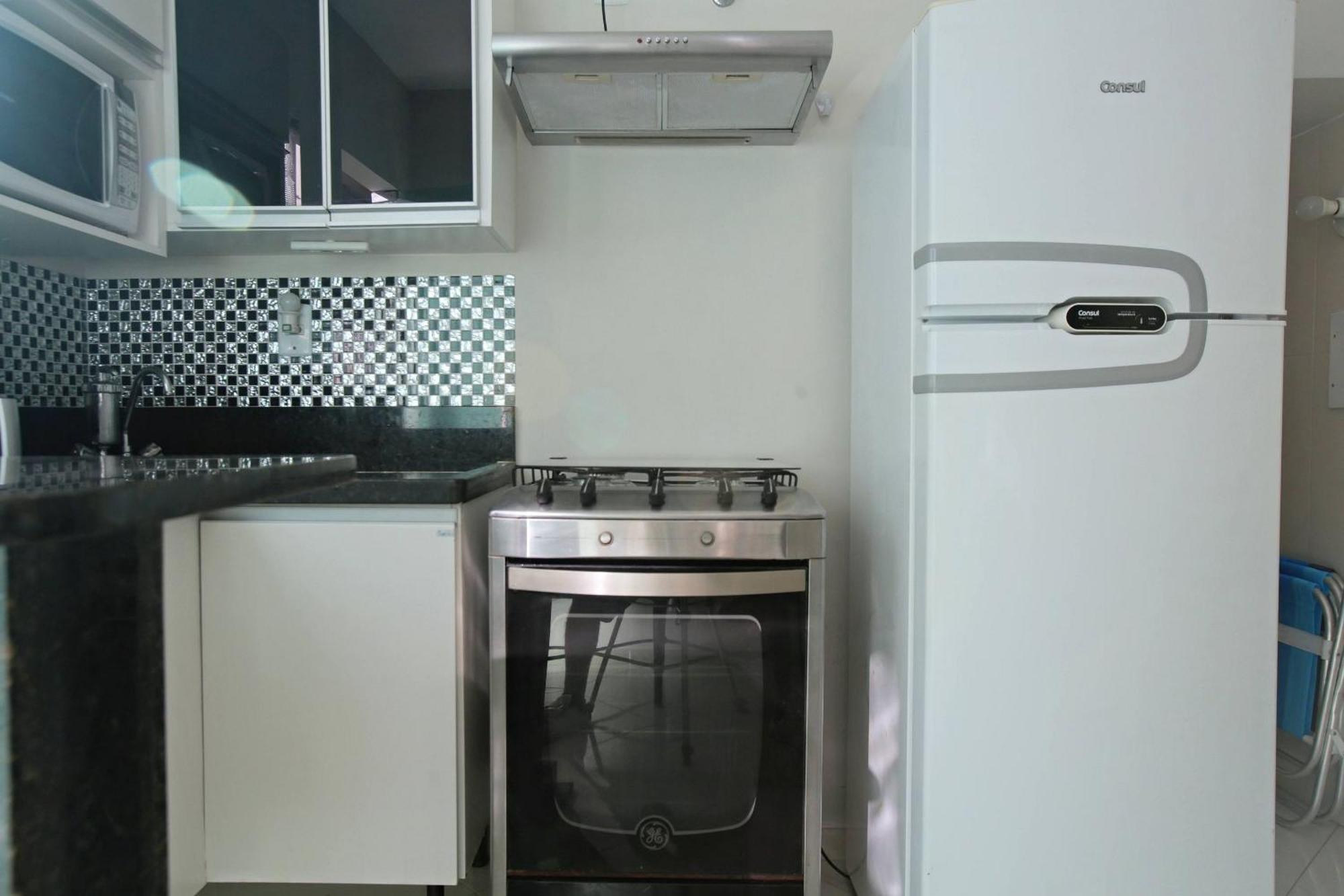 קאבו פריו Estudio Com Ar Refrigerado A 300 M Praia מראה חיצוני תמונה