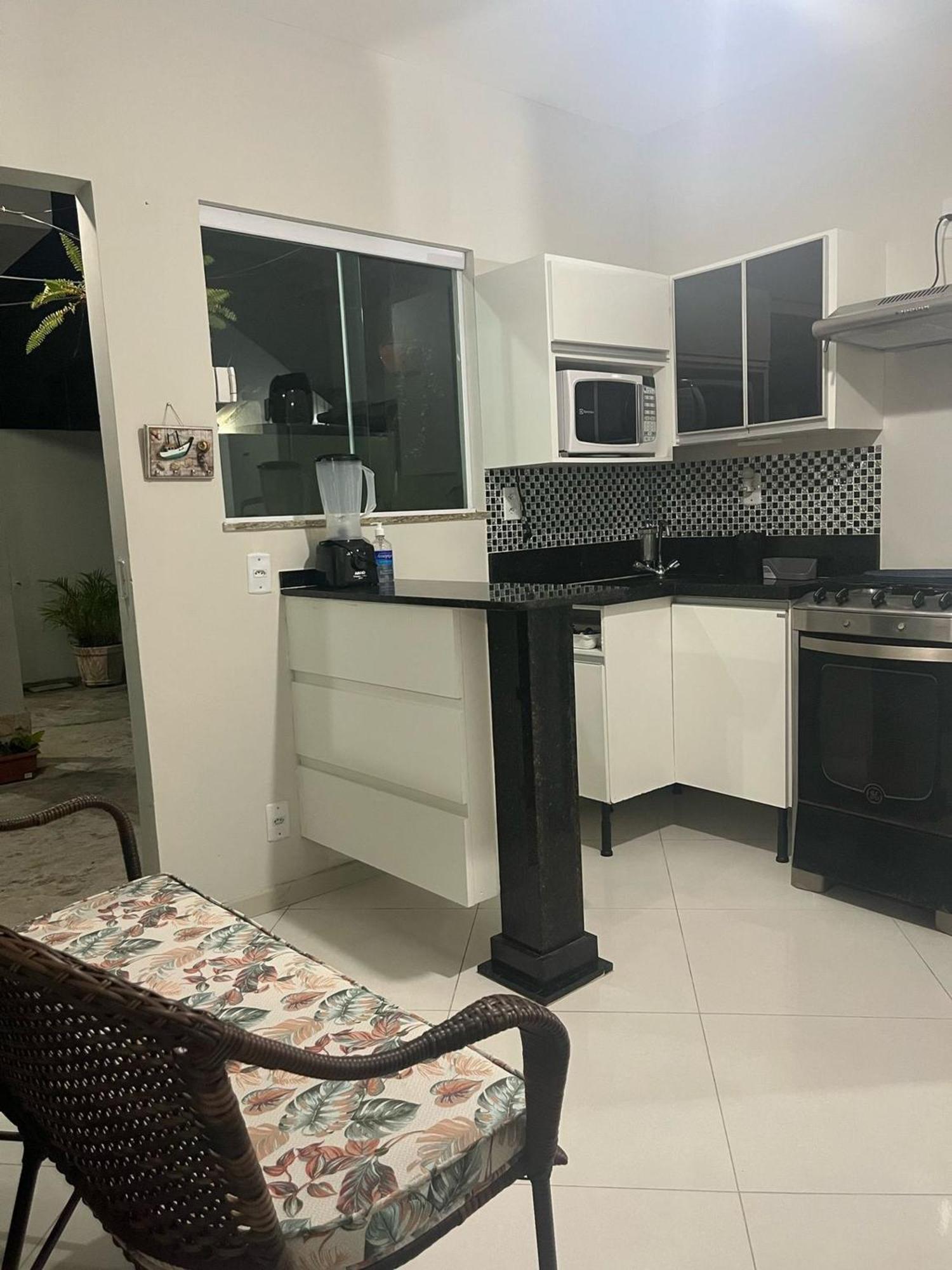 קאבו פריו Estudio Com Ar Refrigerado A 300 M Praia מראה חיצוני תמונה